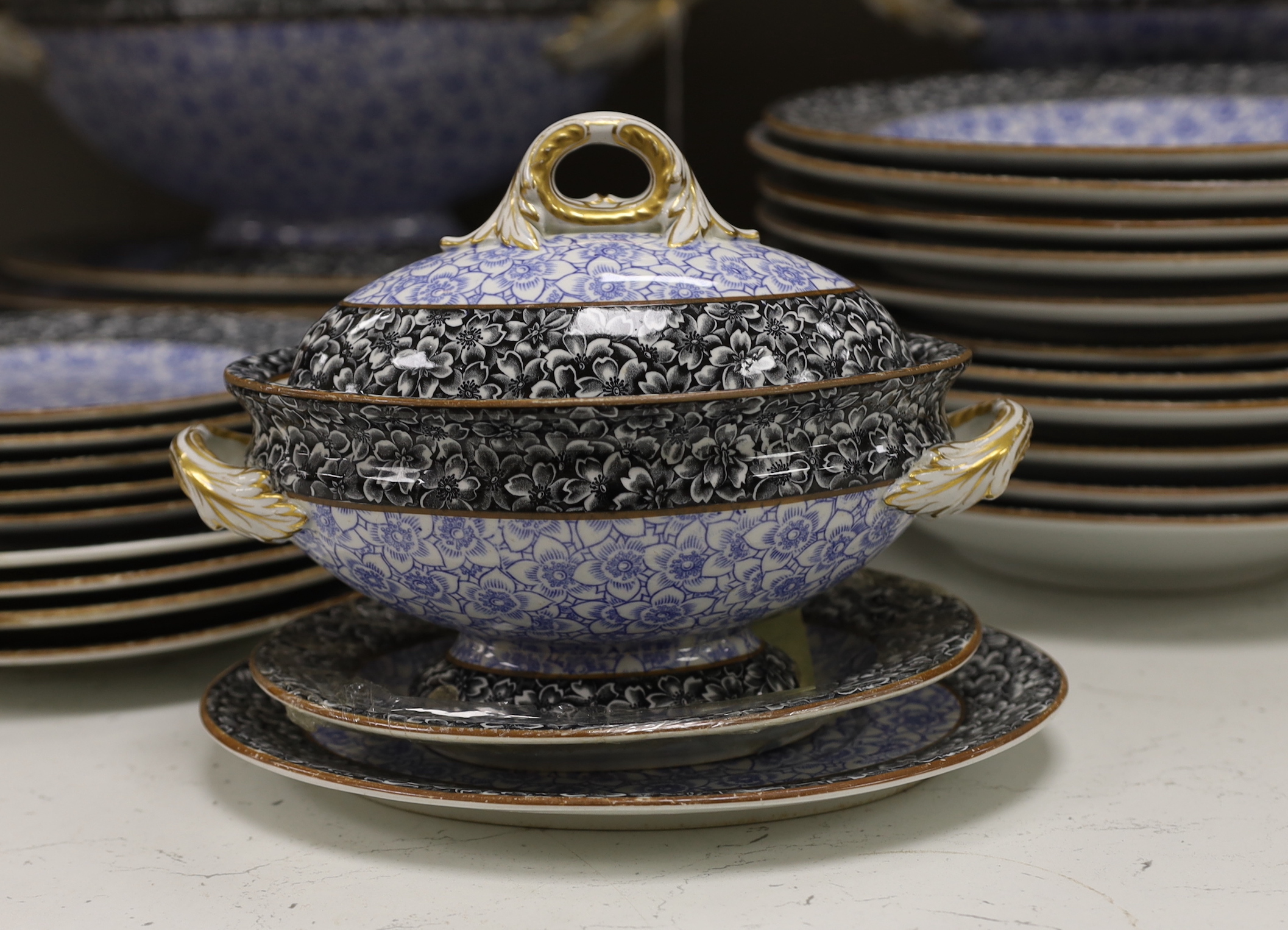 A Victorian Worcester black and blue chintz style pattern part dinner service